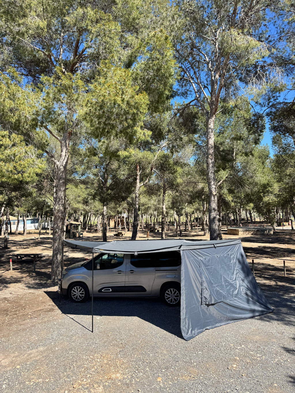 Cerramiento de Toldo 180 para coche Jovive