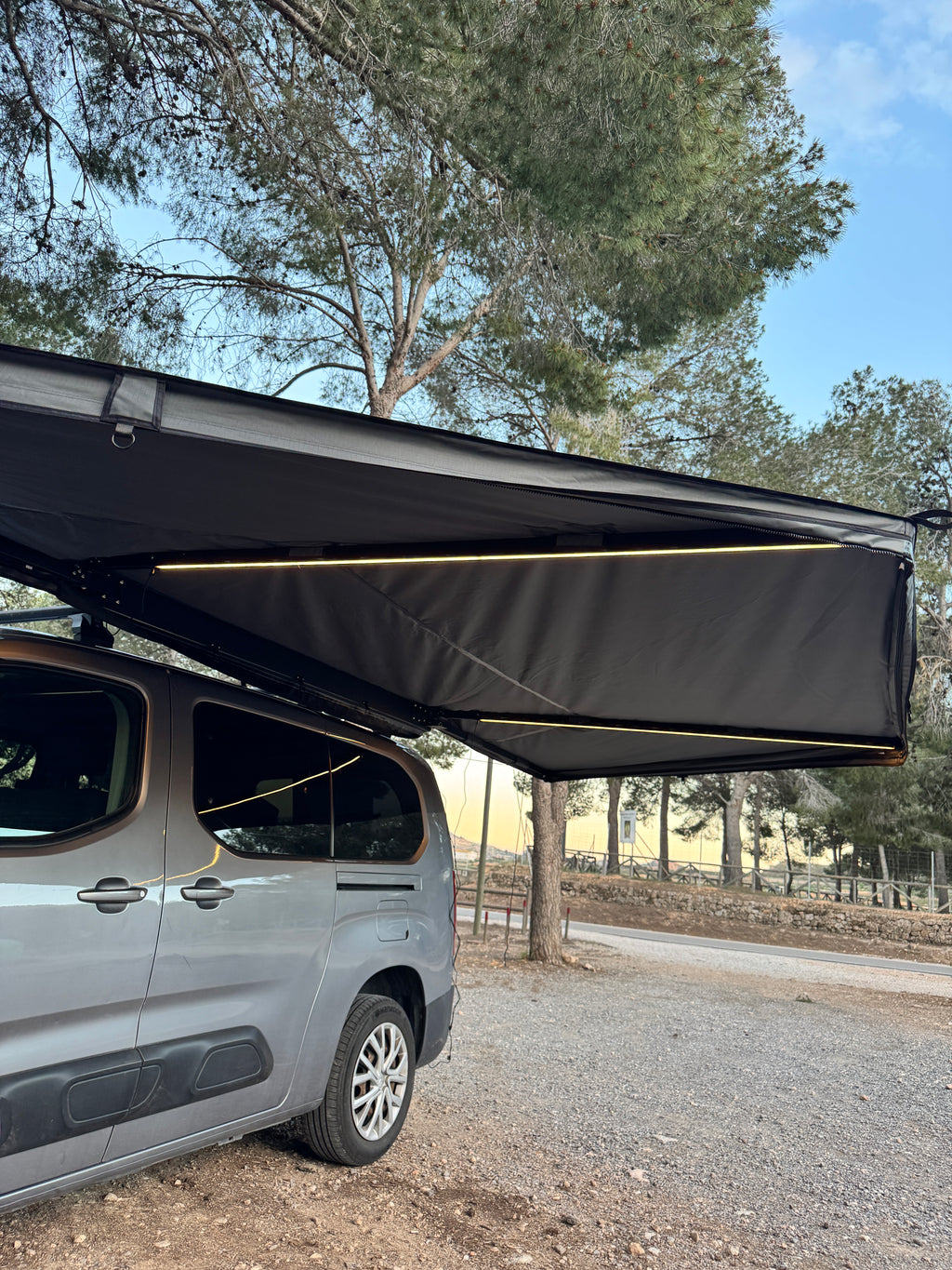 Toldo 180 para coche Jovive