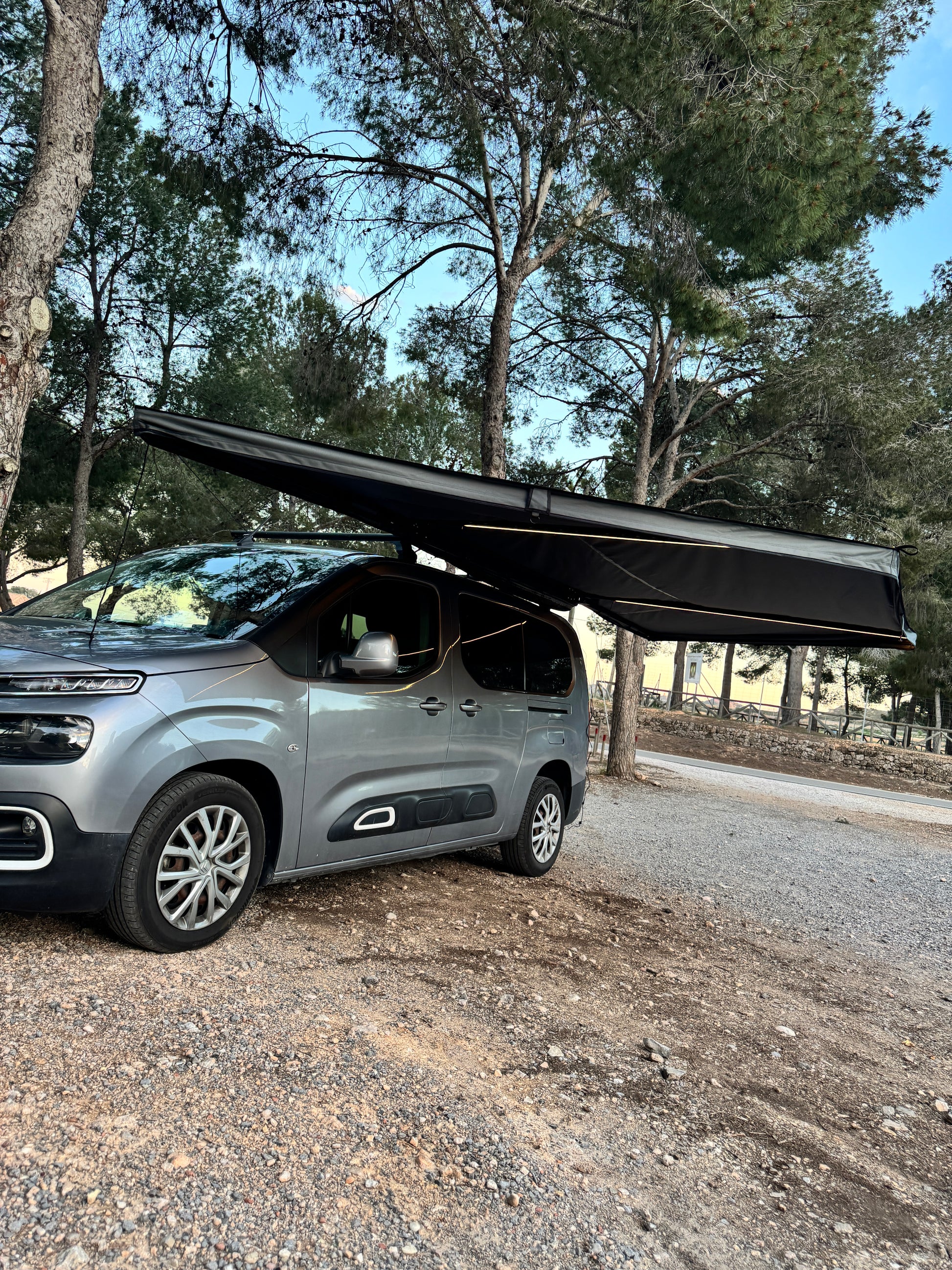 Toldo 180 para coche Jovive